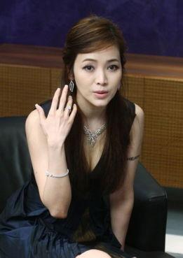 娱乐爆料侯佩岑视频播放,娱乐爆料引发网友热议  第2张